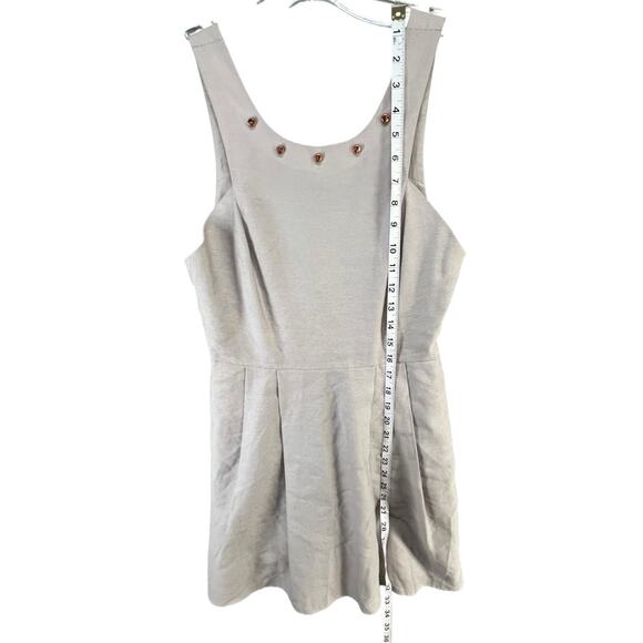 BCBGeneration Mini Dress 2 Light Gray Metallic Studded Pockets Fit Flare HOCO - Picture 11 of 16